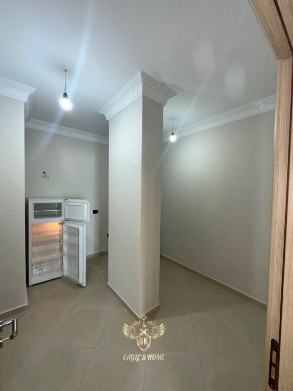 VENDESI Appartamento📍Vila Zogut📲