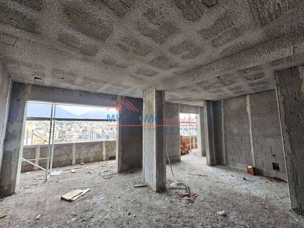 Apartament 1+1+Verande ne Shitje te Grandi Tirane