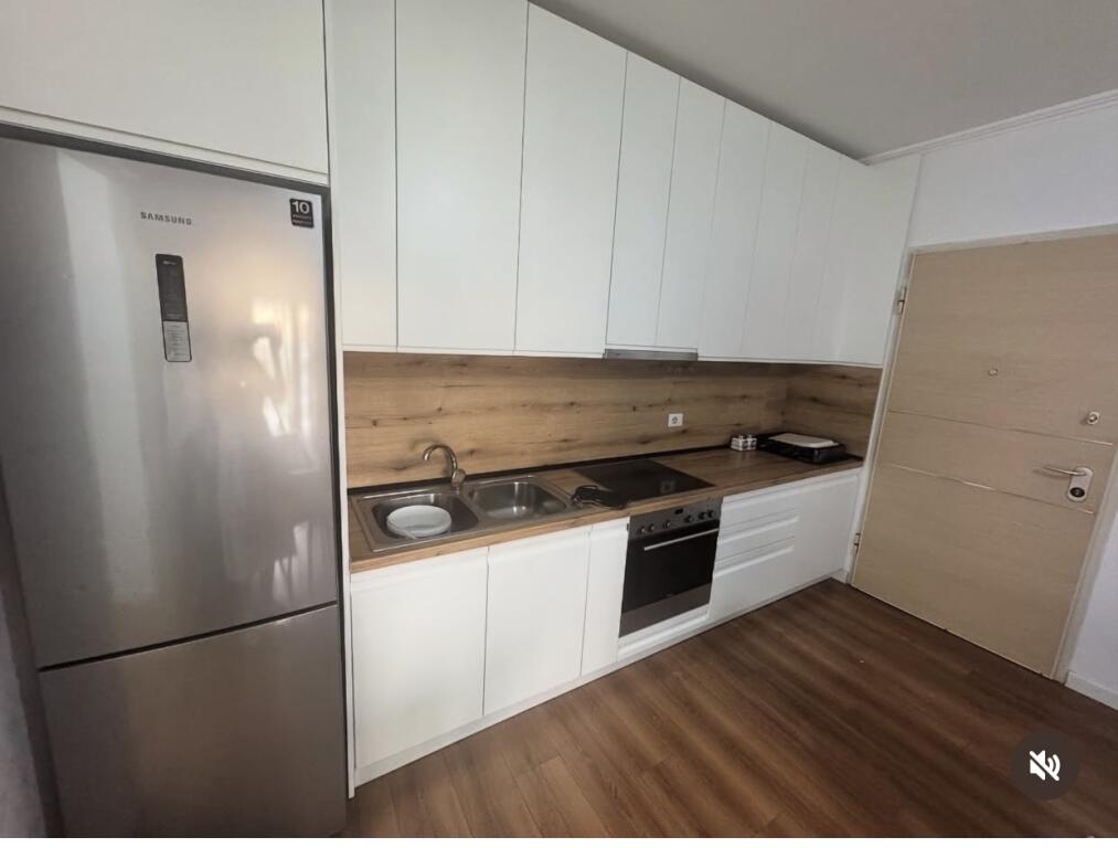 1+1,i mobiluar luks,te mine peza,cmimi 600 euro