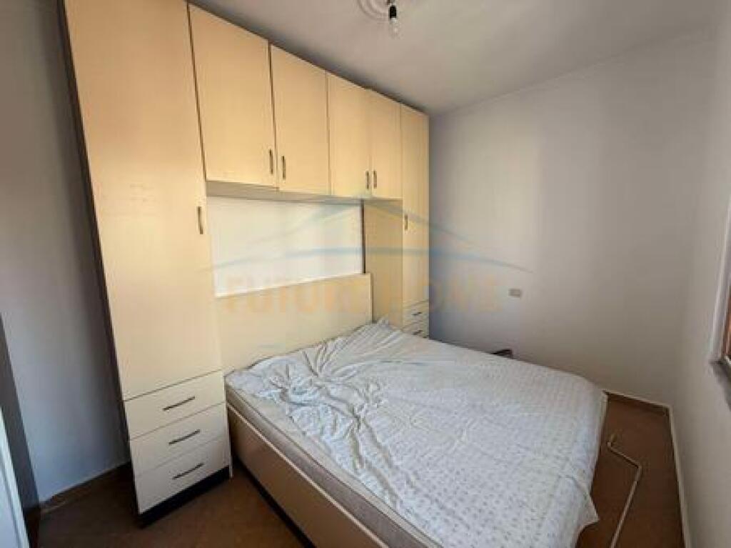 Shitet Apartament 2+1, Yzberisht