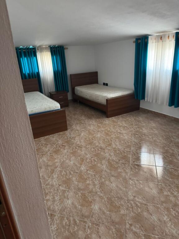 2+1, furnished, in Sauk te Ri near Hotel Baroni