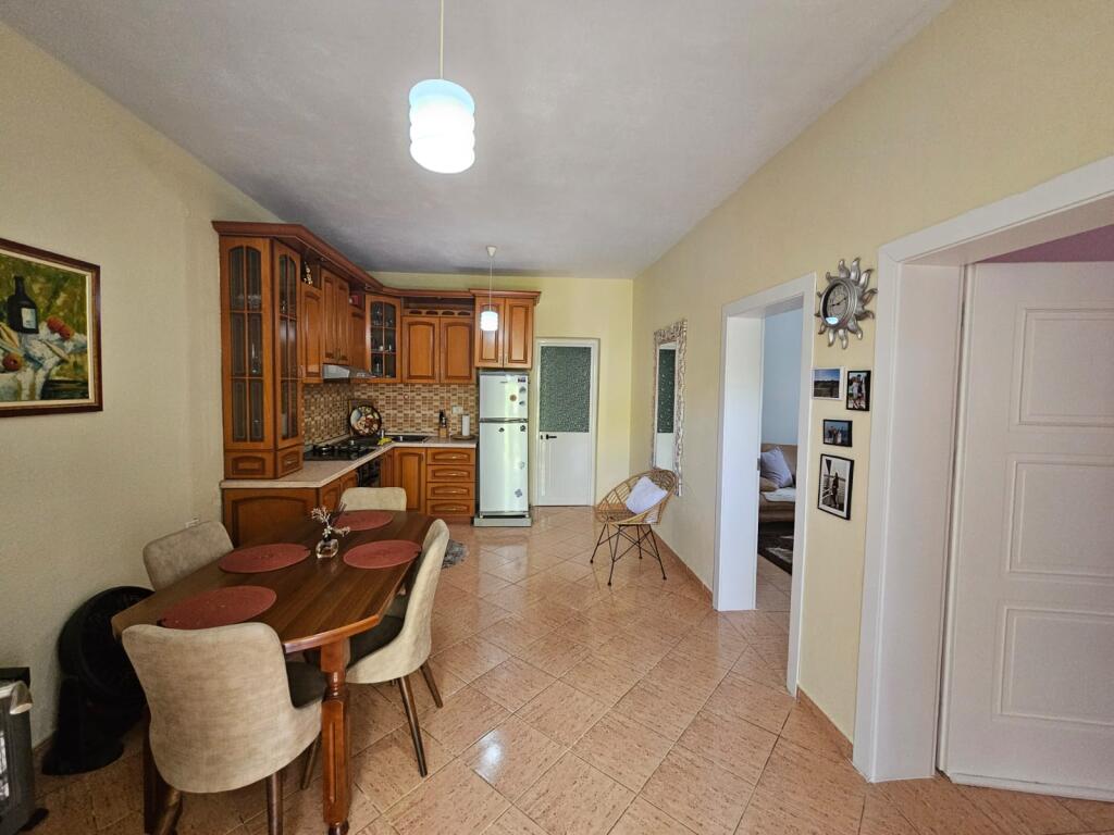 Casa privata in affitto ad Astir!