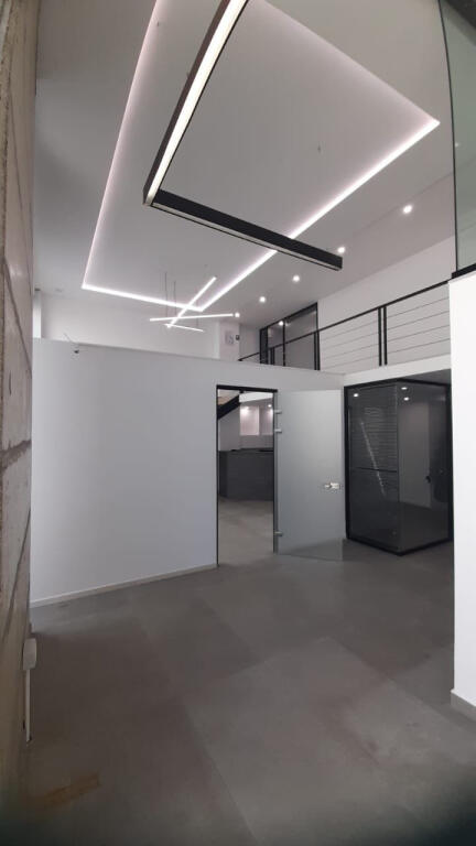 Office/Duplex For Rent In Center (ID BZ2644) Tirane