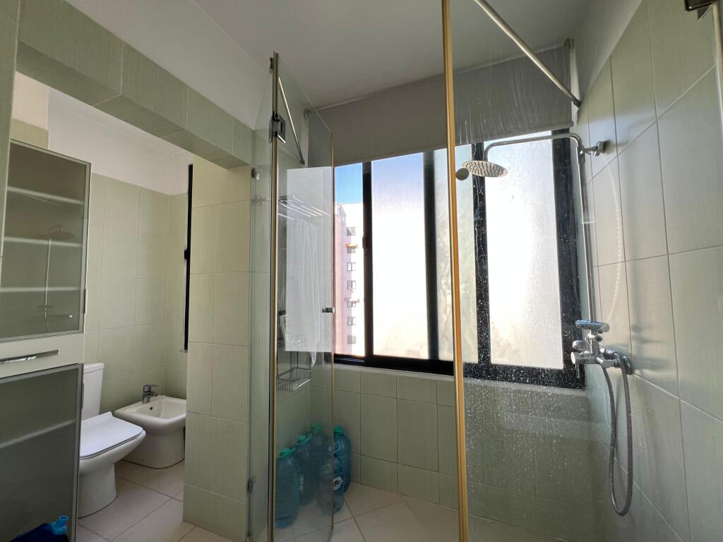 Affitto, Appartamento 2+1 ”Yzberisht”, Tirana.