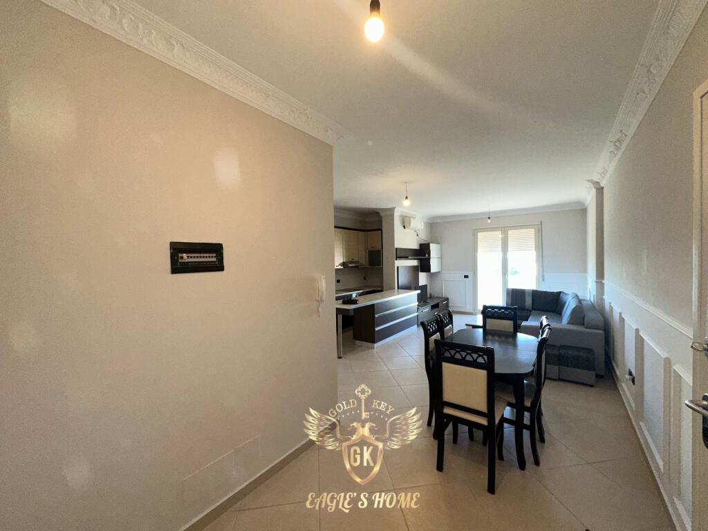 VENDESI Appartamento📍Vila Zogut📲