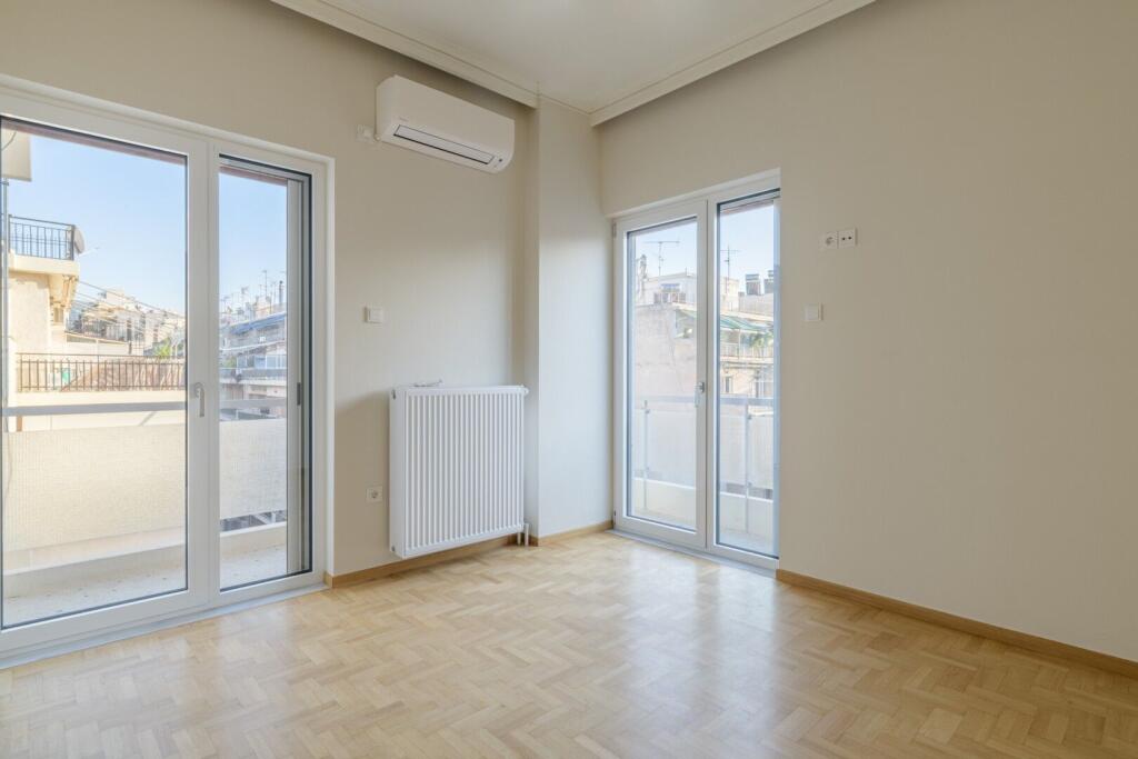 Office\Duplex for rent in the Center (ID BZ2645) Tirana