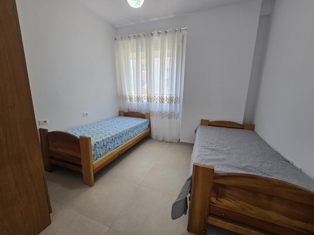 Apartament 2+1+2+Ballkon me Qira 600€* 5 Maji