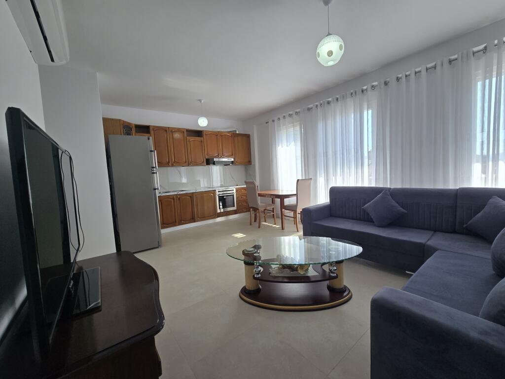 Apartament 2+1+2+Ballkon me Qira 600€* 5 Maji