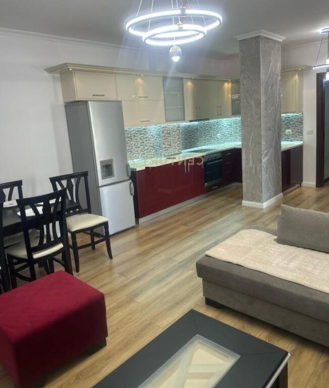 APARTAMENT NE SHITJE 2+1,FABRIKA E QELQIT-KOMBINAT