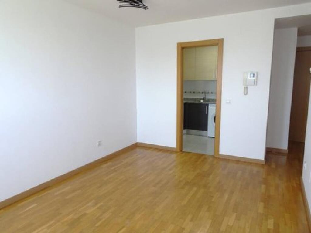 Monolocali in vendita a Myslym Shyr (ID BSHG27) Tirana