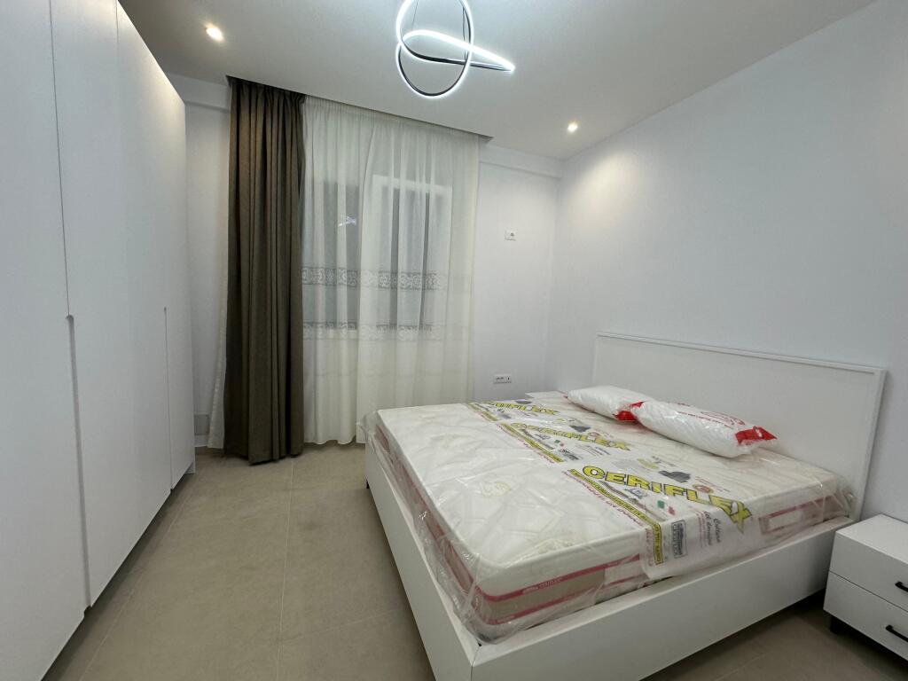 APARTAMENT 1+1 ME QIRA | I Pa Banuar Me Pare |  Sauk