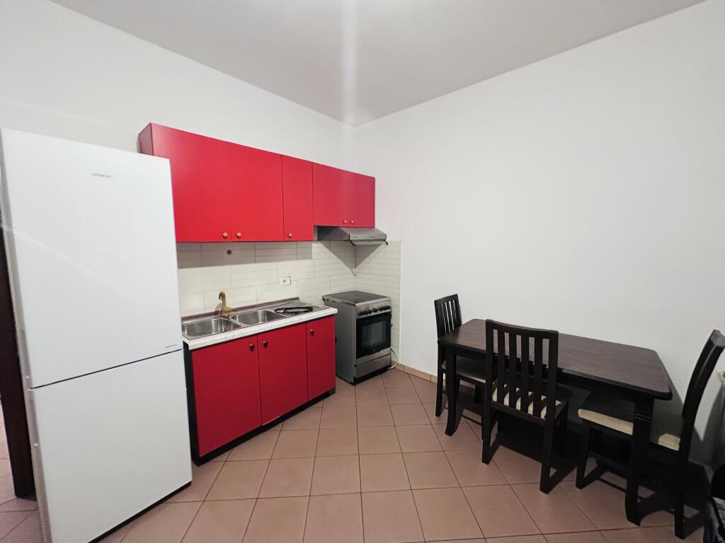 In Affitto Appartamento 2+1+1 Balcone