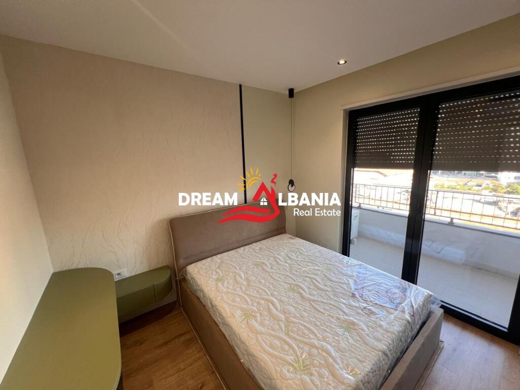 Affittasi appartamento 1+1 in via Karl Gega (ID 42111320)