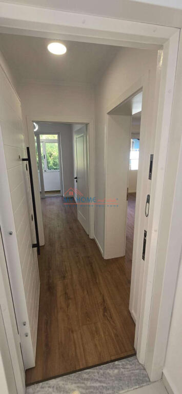 Apartament 1+1 në shitje Myslym Shyri Tiranë