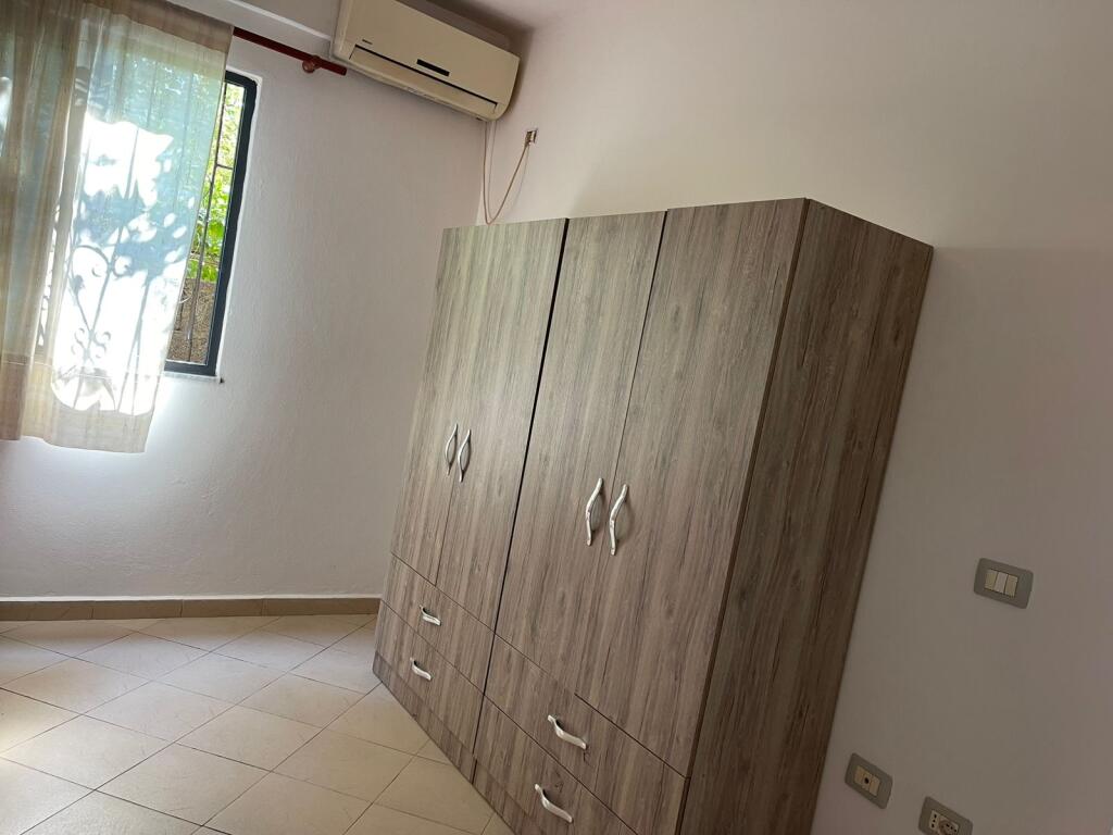 1+1 for rent in Don Bosko for 350€