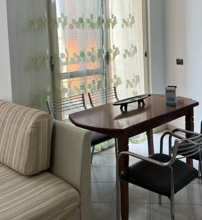 Affittasi Appartamento 1+1+1 Balcone