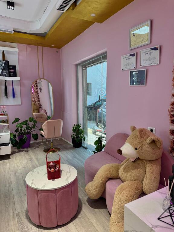 Business Premises Beauty salon for sale