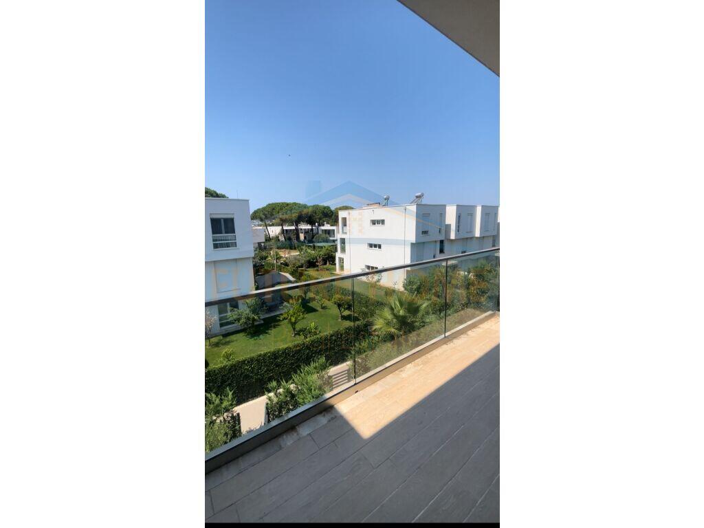 Shitet Apartament 1+1, San Pietro, Gjiri i Lalzit