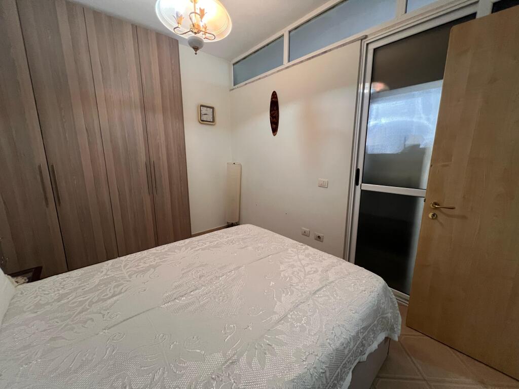 Shitet Apartament 2+1
