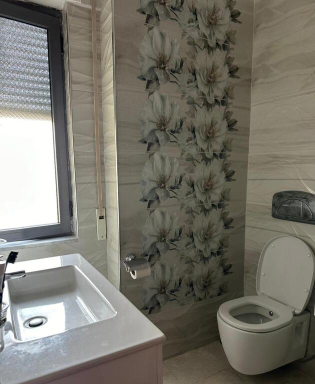 FOR RENT 2+1+2 PARIS MUNICIPALITY 750 EURO