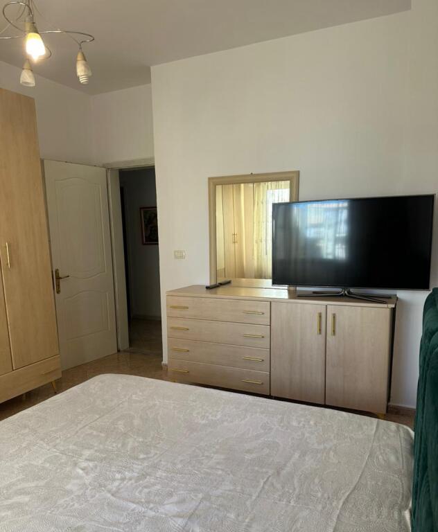 FOR RENT 2+1+2 PARIS MUNICIPALITY 750 EURO