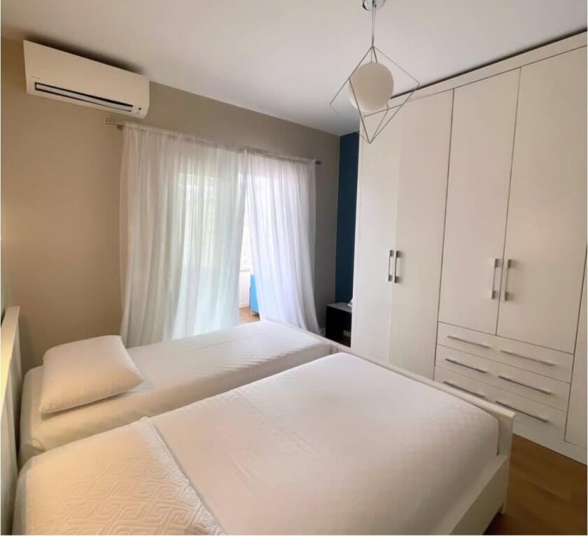 Vicino alla Via Kosovareve vendiamo: Super appartamento 1+1