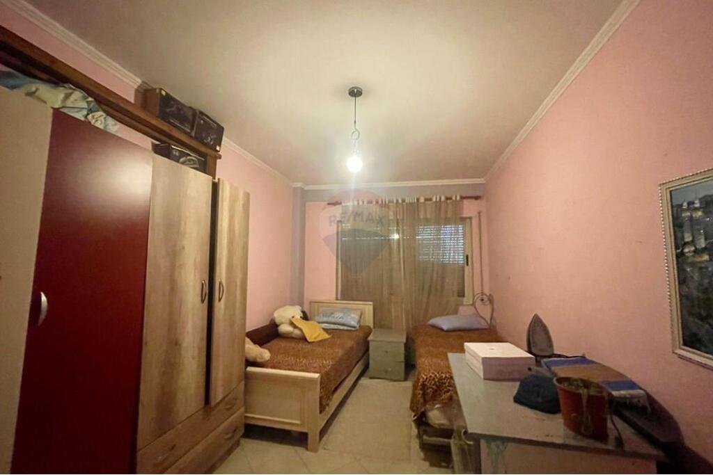 APPARTAMENTO 2+1 IN AFFITTO IN VIA NDRE MJEDA vicino al ex parco