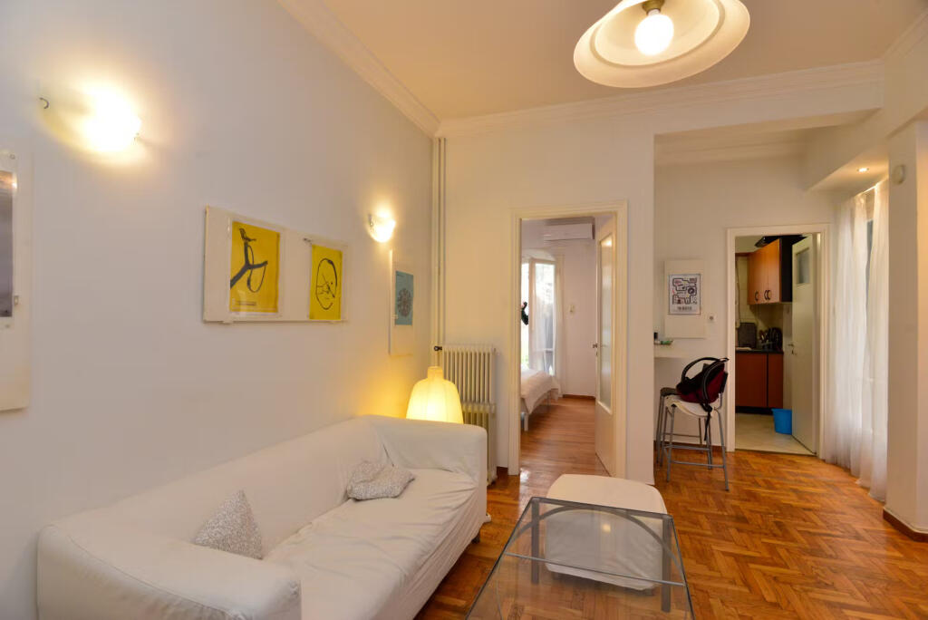 Appartamento In Affitto 1+1 al Complesso ASL 1 (ID B2101172) Tirana