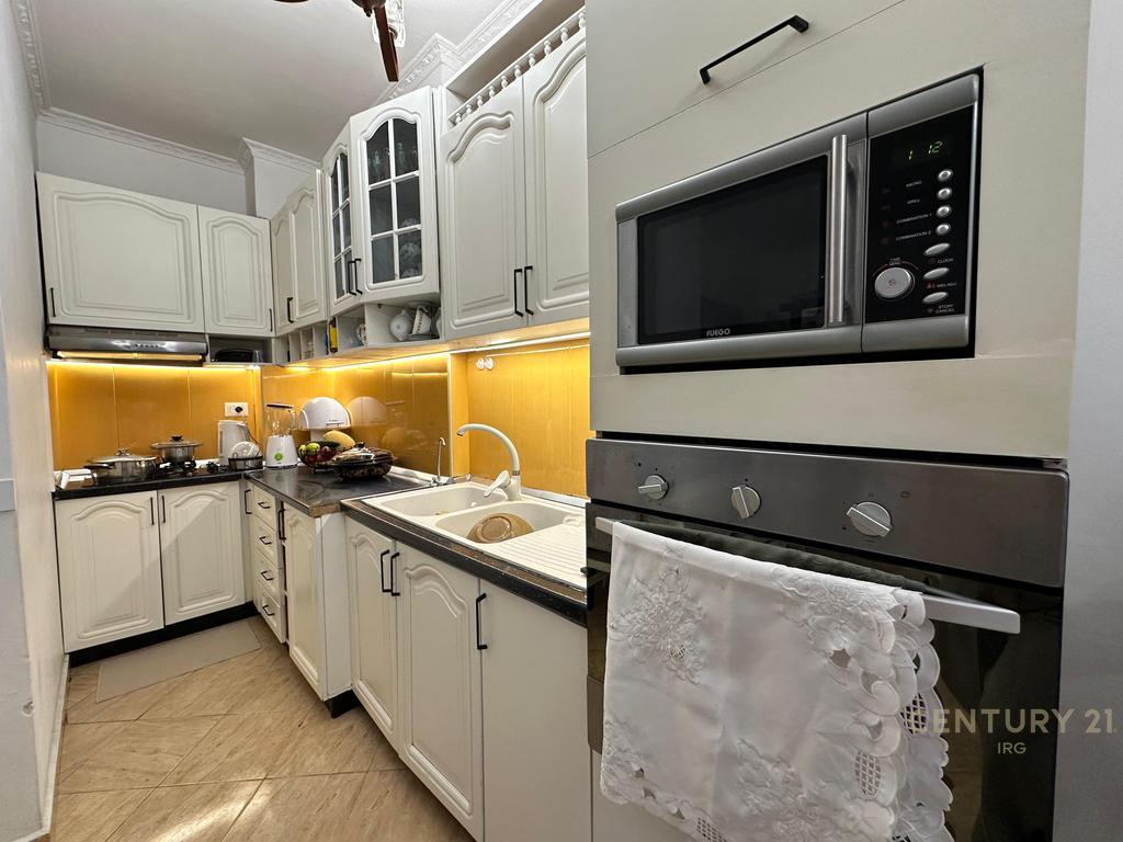Apartament 1+1 per shitje prane bar Oslo ne Astir