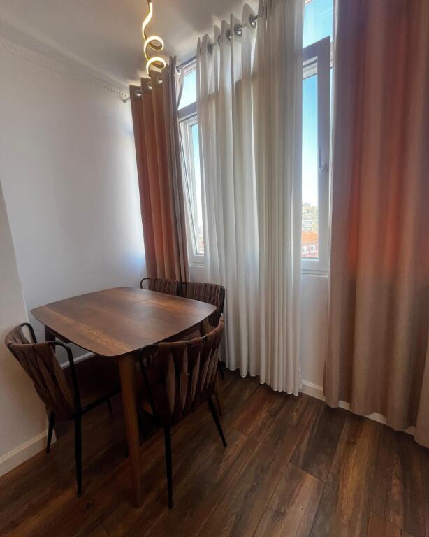 Apartament per Qira