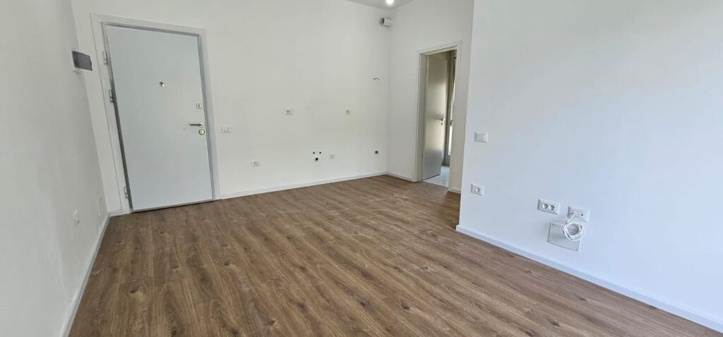 Vendesi super appartamento 1+1 presso Residenza OxA