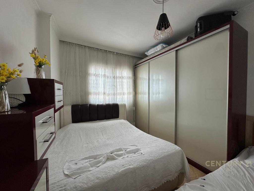 Apartament 1+1 per shitje prane bar Oslo ne Astir