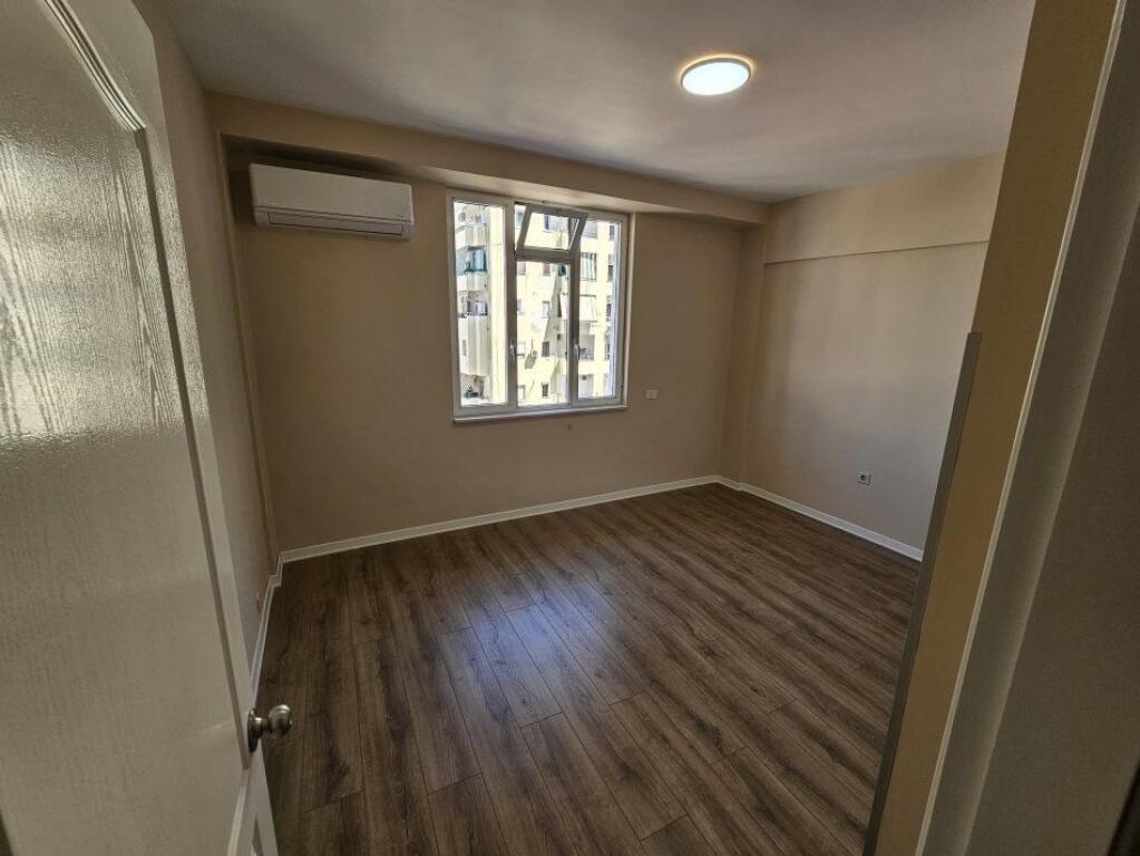 UFFICIO IN AFFITTO 130 M2 CENTRO 1.300 EURO