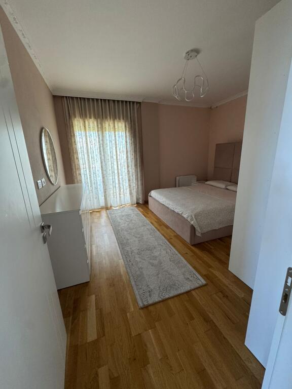 Affittasi villa su 2 piani a Laknas, dopo UniverCity