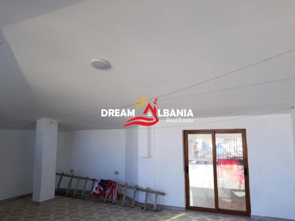 Vendesi Super Villa di 5 piani a Selite vicino alla scuola Marin Barleti a Tirana (ID 4151156)
