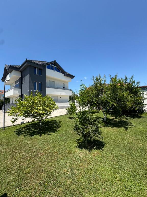 Affittasi villa su 2 piani a Laknas, dopo UniverCity
