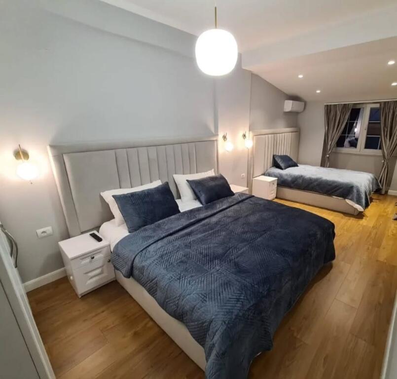 Super Apartment 1+1 for Sale in the Center Location: Barrikadave Street