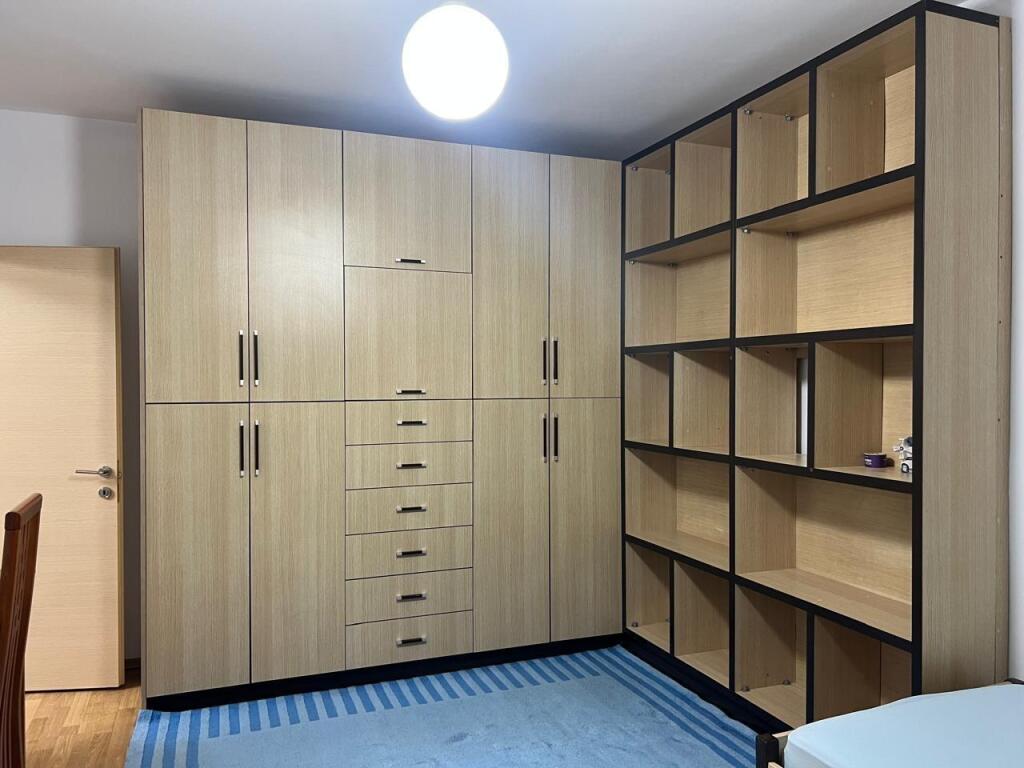 Jepet apartament 2+1 me qera perballe Delijorgjit , tek Ura