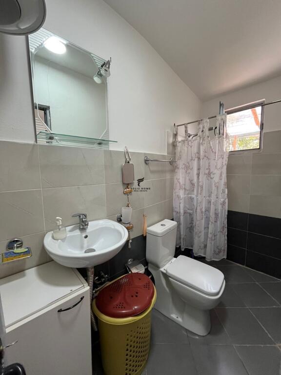 MONOLOCALE IN AFFITTO 40 M2 STRADA DI ELBASAN 400 EURO