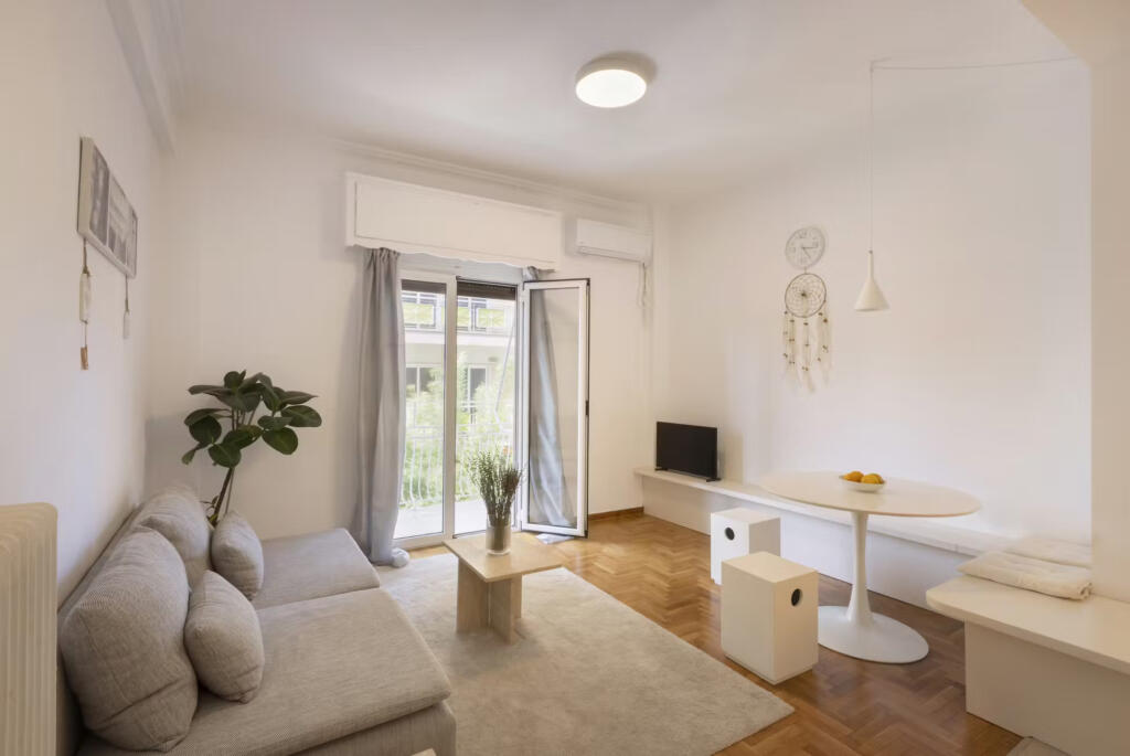 Apartament Me Qera 2+1 Ne Astir (ID B220846) Tirane