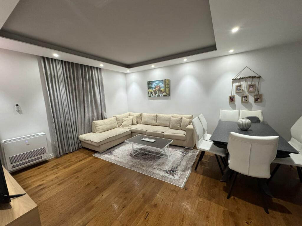 Affittasi villa su 2 piani a Laknas, dopo UniverCity