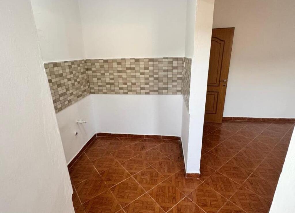Appartamento 1+1 in vendita a Kombinat, Via Llambi Bonata!