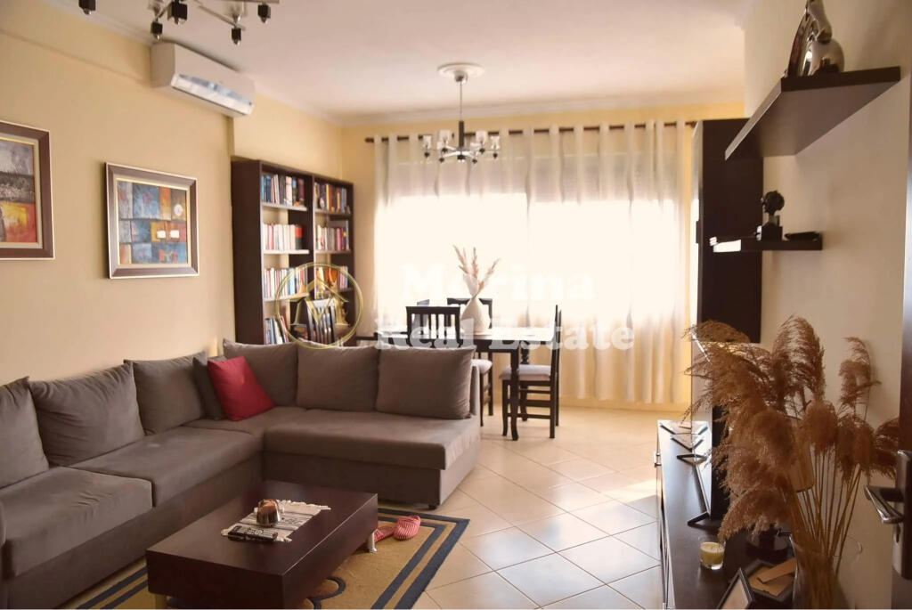 Affitto, Appartamento 1+1, Fresk  370 euro/mese