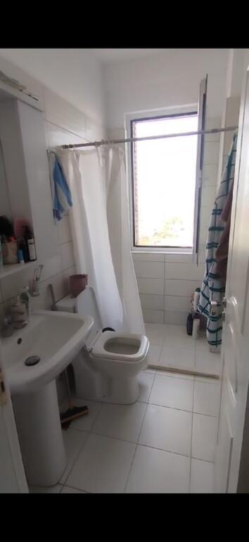 SHITET APARTAMENT 2+1 ME ÇERTIFIKATË PRONËSIE NË KAMEZ