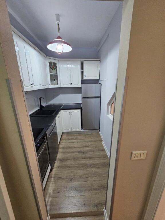 UFFICIO IN AFFITTO 130 M2 CENTRO 1.300 EURO