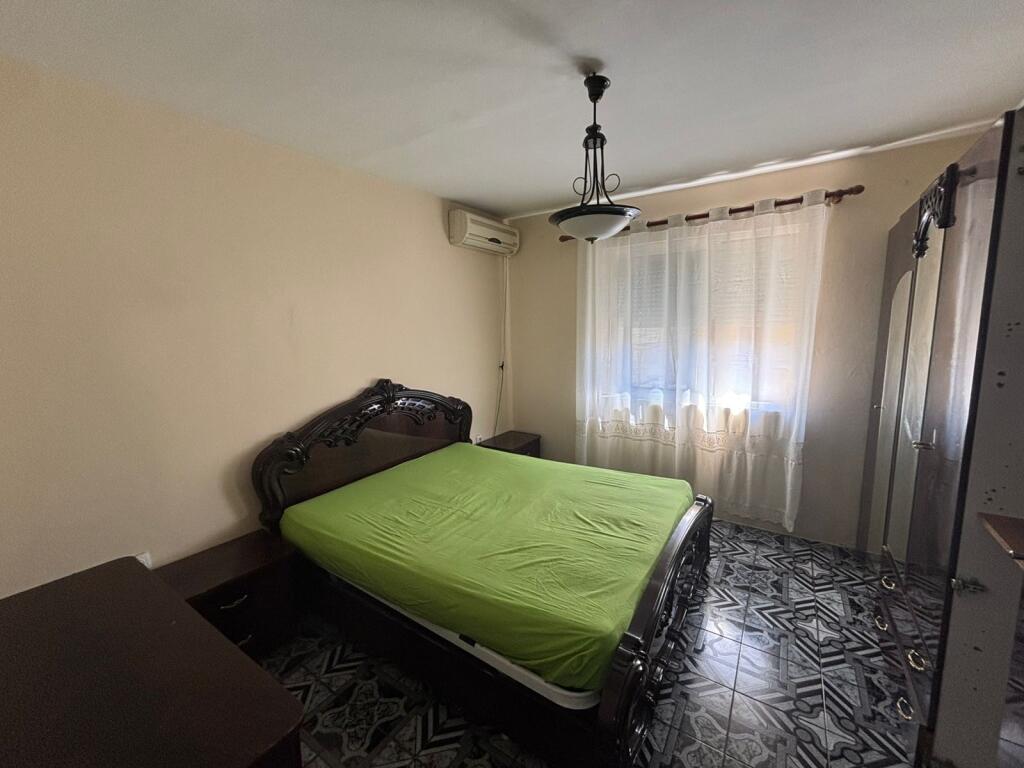 Affittasi 1+1 in via Kavaja per 400€