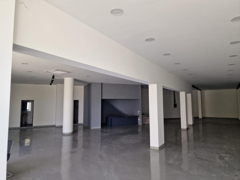 MAGAZZINI IN AFFITTO