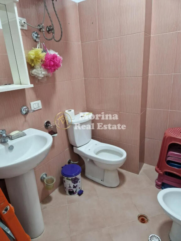 Affitto, Appartamento 3+1, Zogu i Zi, 800 euro/mese
