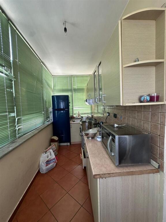 VENDESI APPARTAMENTO 2+1 VIA KAVAJES 293.000 EURO