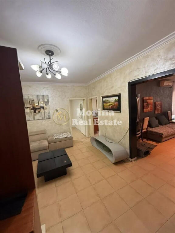 Qera, Apartament 2+1,Komuna Parisit 750 euro/muaj